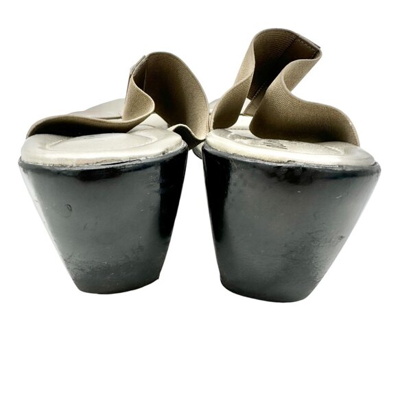 Dexflex Comfort Sandals Size 9 Taupe 2.5 inch Black Wedge Heels Studded Slip On - Picture 4 of 8